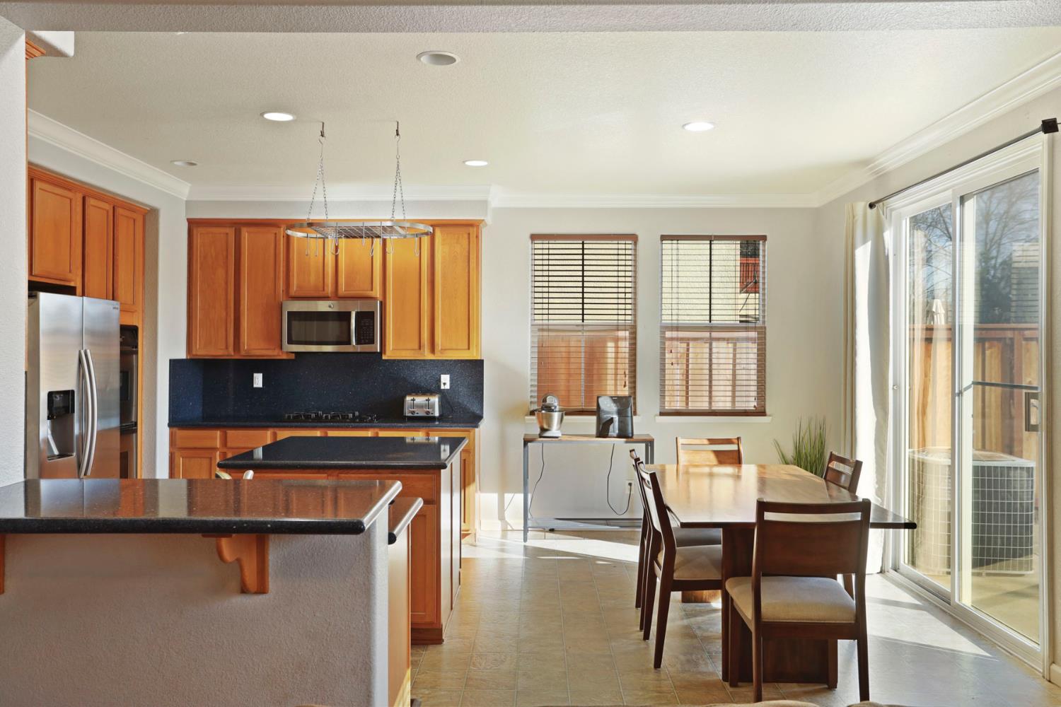 3144 Sweet Lilac Way Stockton, CA 95209 - Photo 29 of 76