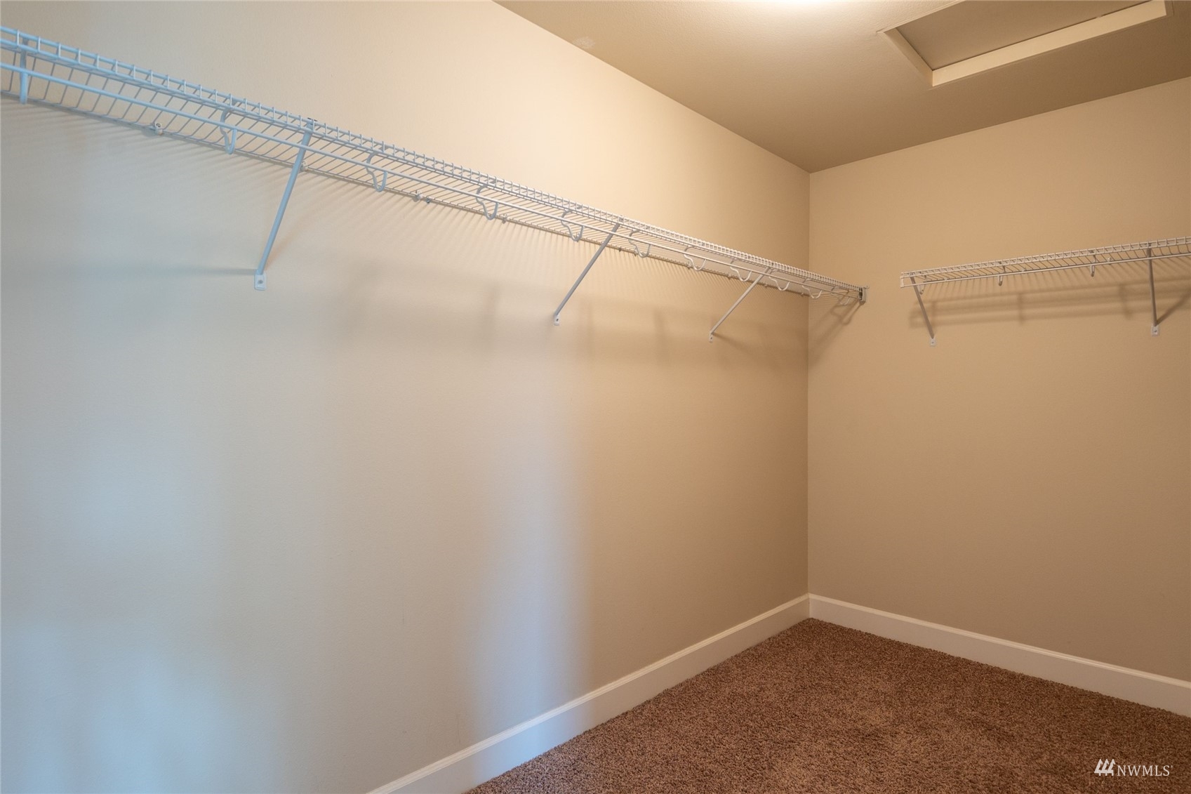 6916 Compass Street Southeast Lacey, WA 98513 - Photo 11 of 23 Gallery Image 11