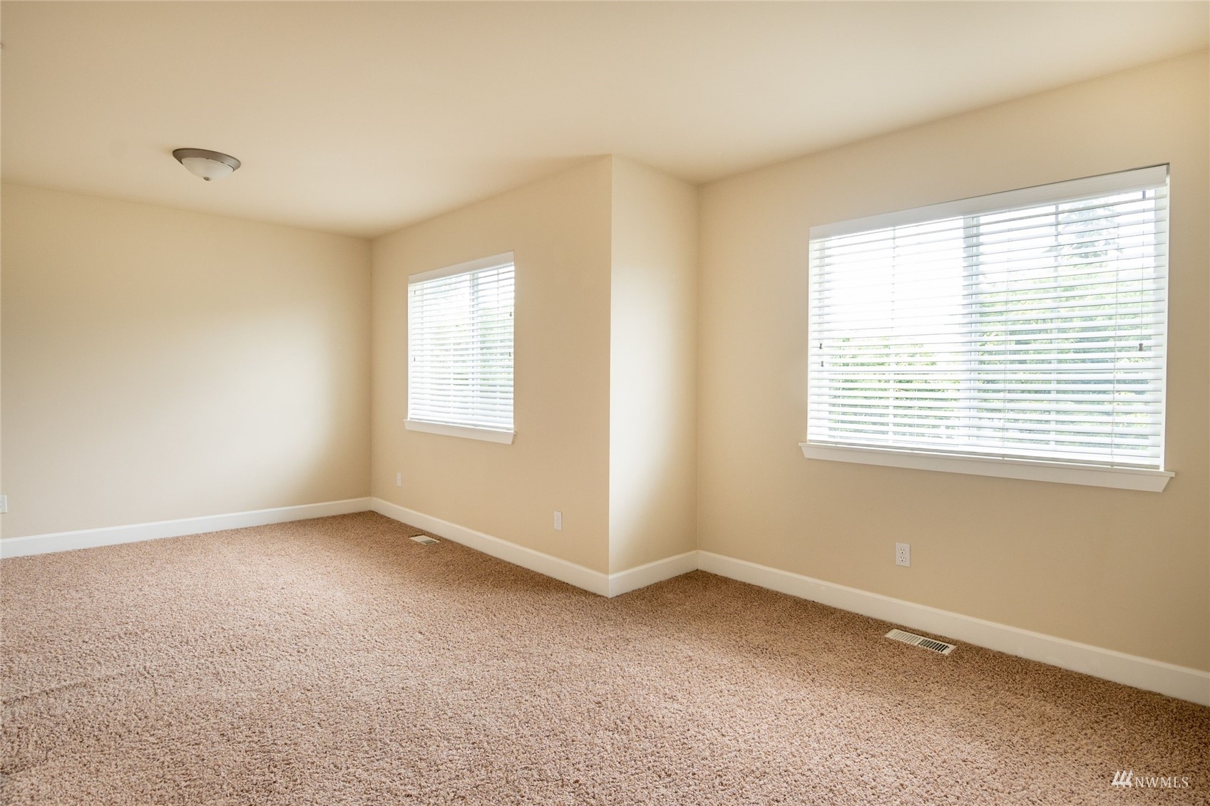 6916 Compass Street Southeast Lacey, WA 98513 - Photo 13 of 23 Gallery Image 13