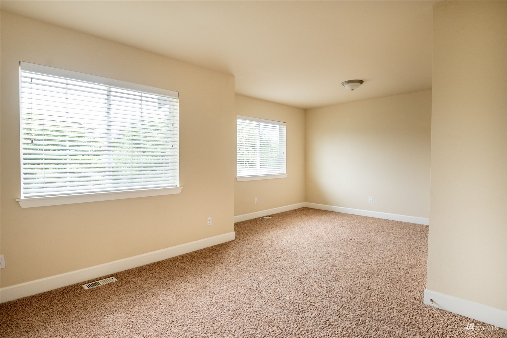 6916 Compass Street Southeast Lacey, WA 98513 - Photo 16 of 23 Gallery Image 16