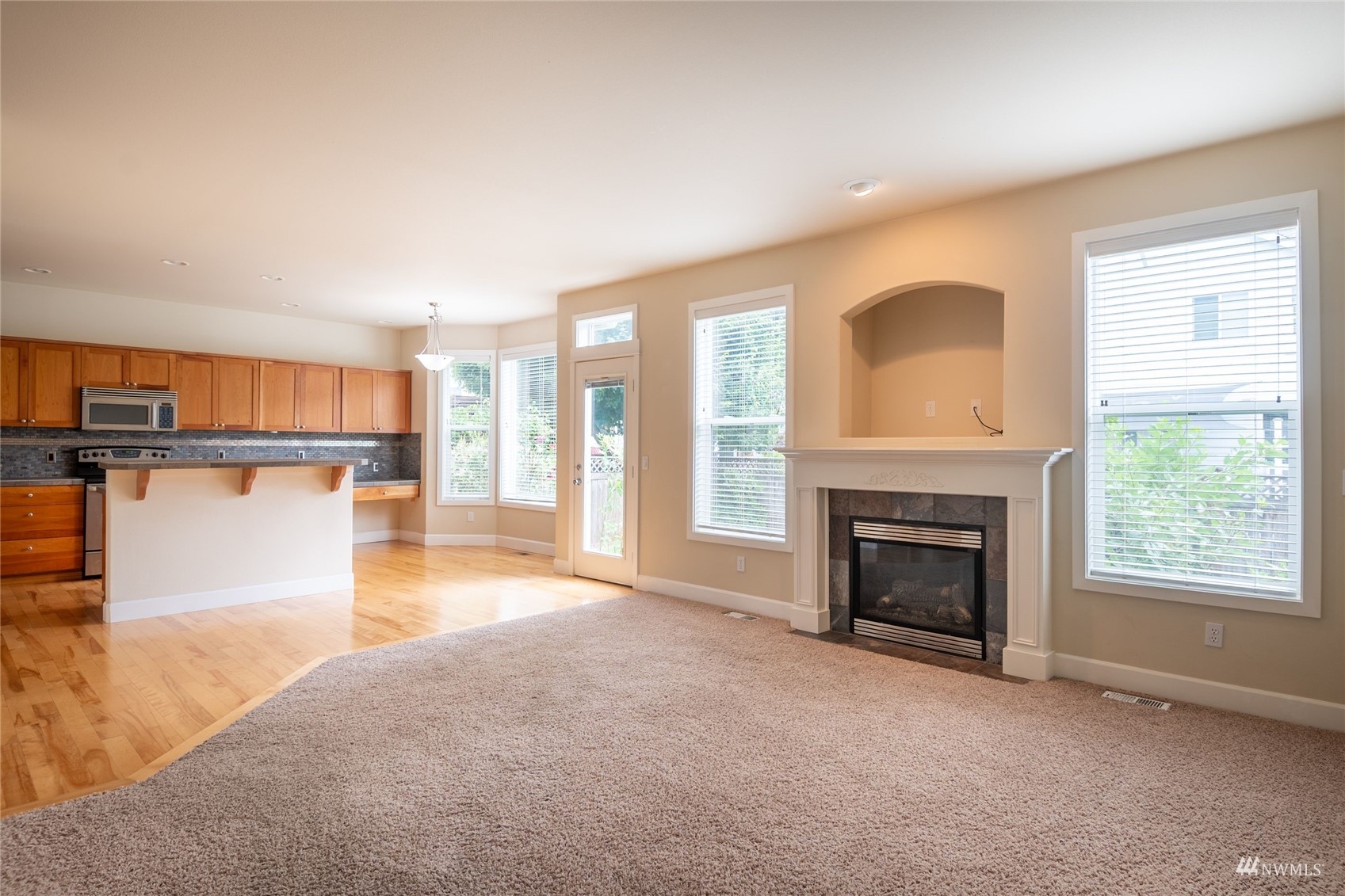 6916 Compass Street Southeast Lacey, WA 98513 - Photo 7 of 23 Gallery Image 7