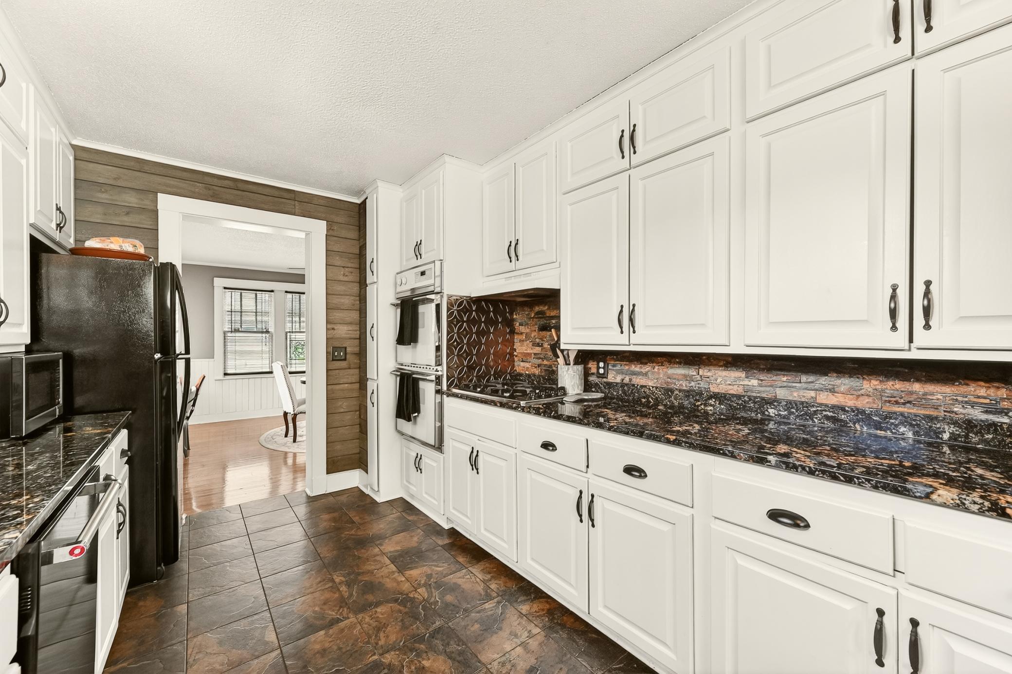 1408 12th Avenue Northeast Rochester, MN 55906 - Photo 4 of 32