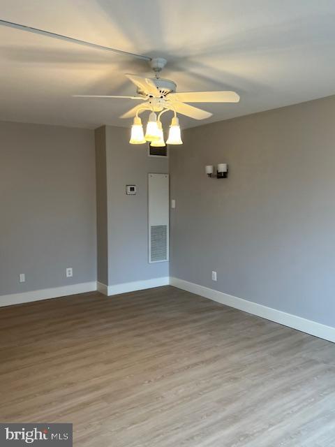 5101 River Road, Unit 618 Bethesda, MD 20816 - Photo 20 of 34 PRIMARY BEDROOM