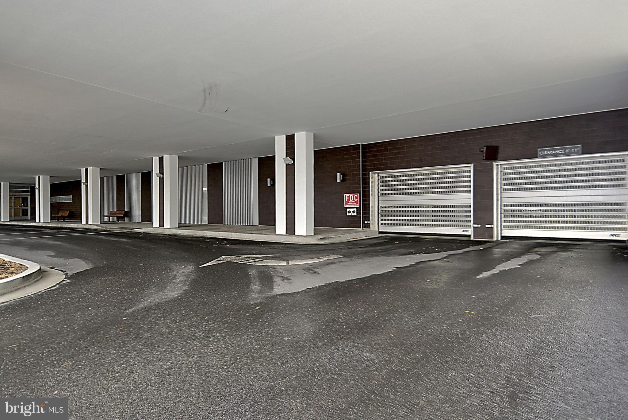 5101 River Road, Unit 618 Bethesda, MD 20816 - Photo 4 of 34 GARAGE ENTRY