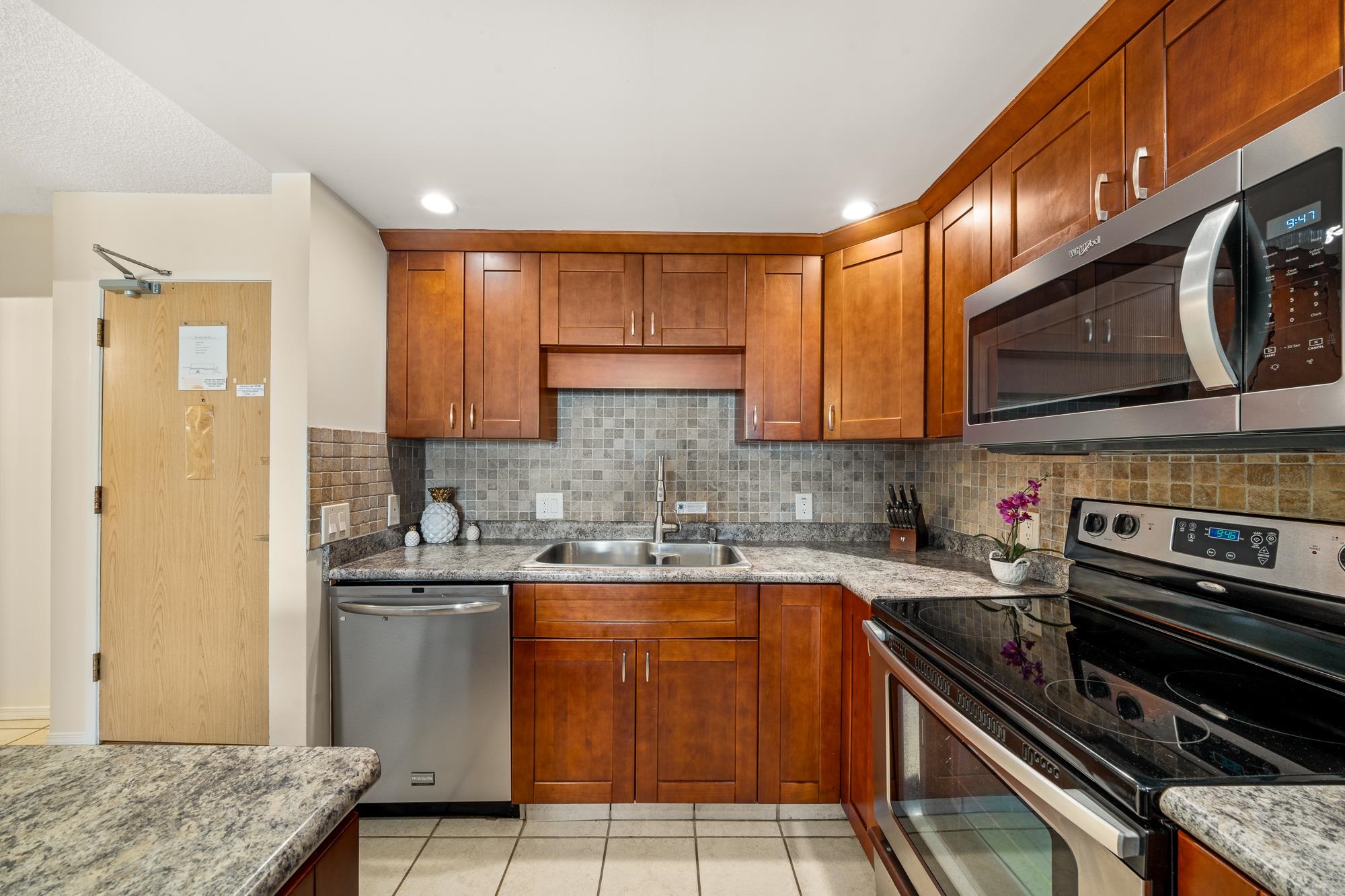 2575 South Kihei Road, Unit H210 Kihei, HI 96753 - Photo 7 of 30