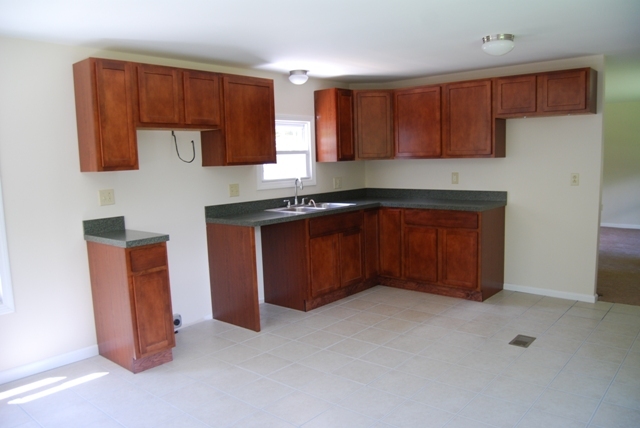88 Curran Road Cheshire, MA 01225 - Photo 4 of 12 Kitchen