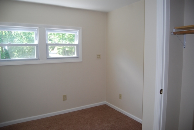 88 Curran Road Cheshire, MA 01225 - Photo 6 of 12 2nd Bedroom