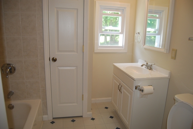 88 Curran Road Cheshire, MA 01225 - Photo 7 of 12 bath