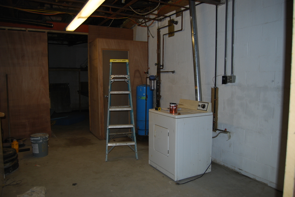 88 Curran Road Cheshire, MA 01225 - Photo 9 of 12 Utility Room