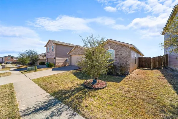 $259,000 | 1808 Douglas Street, Howe, TX 75459