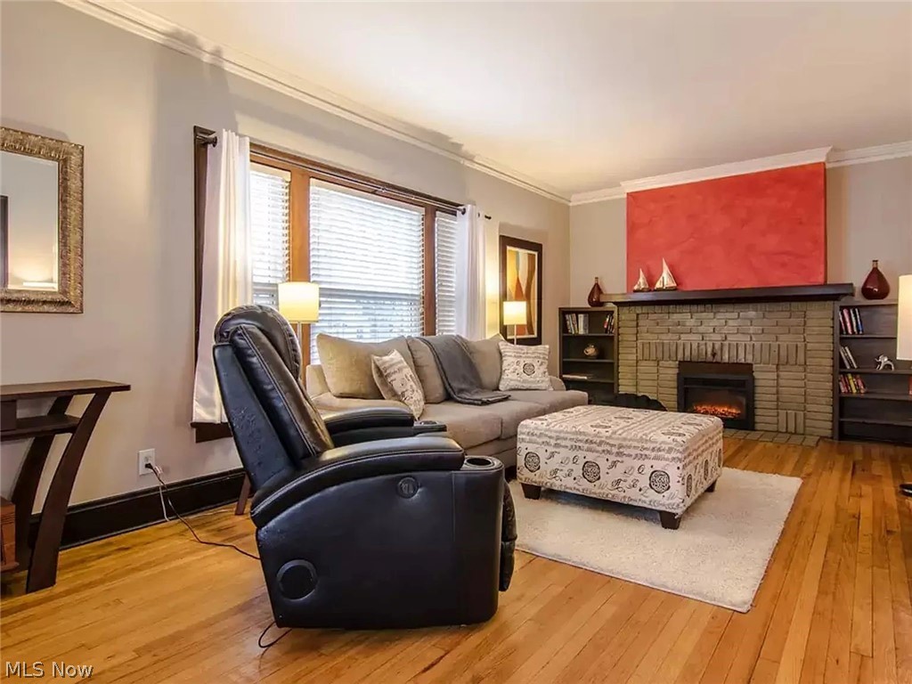 1551 Maple Road Cleveland Heights, OH 44121 - Photo 5 of 25