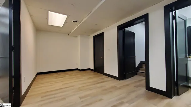 $2,295 | 604 University Ridge, Greenville, SC 29601