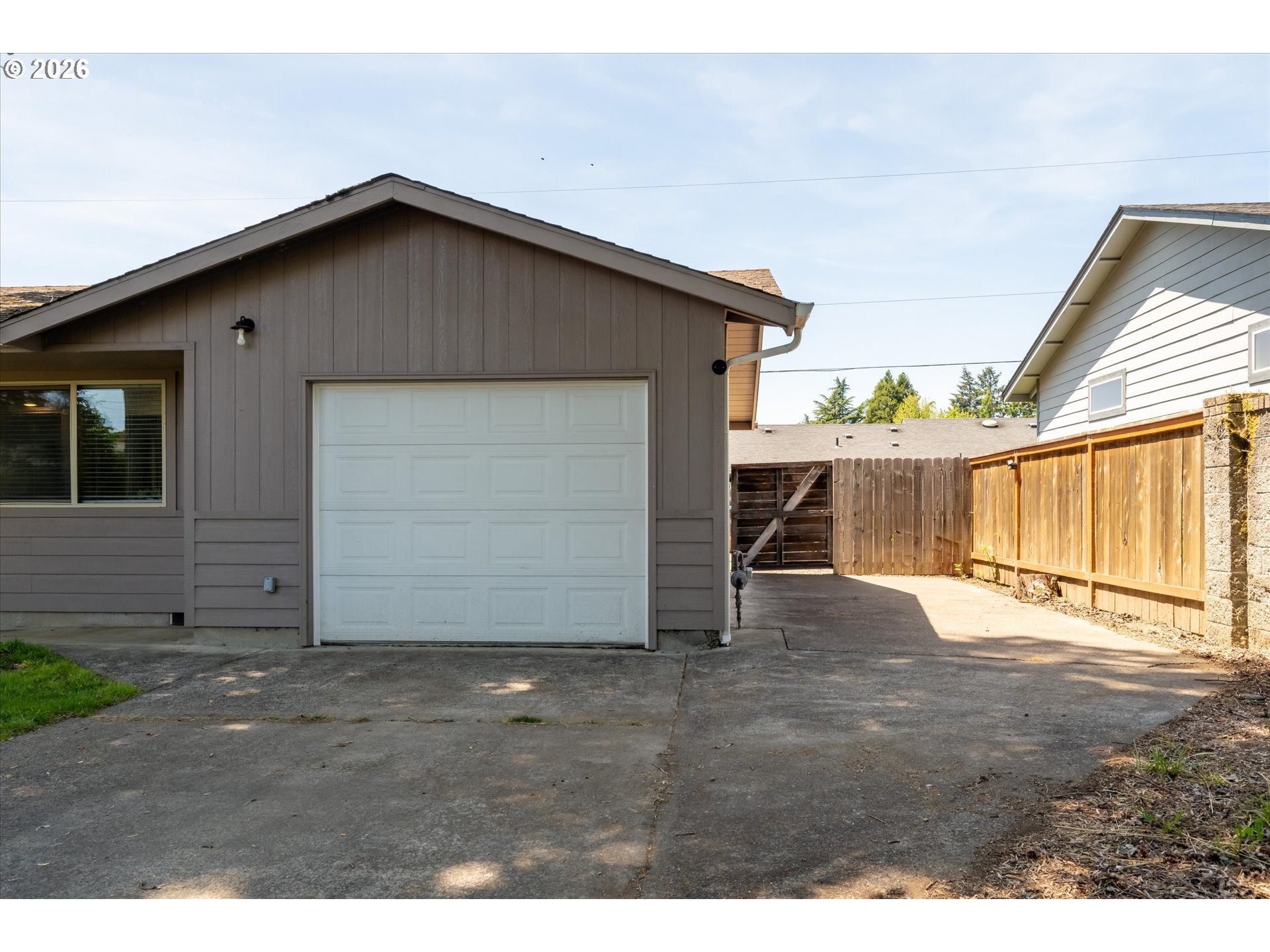 3820 Kendra Street Eugene, OR 97404 - Photo 3 of 38