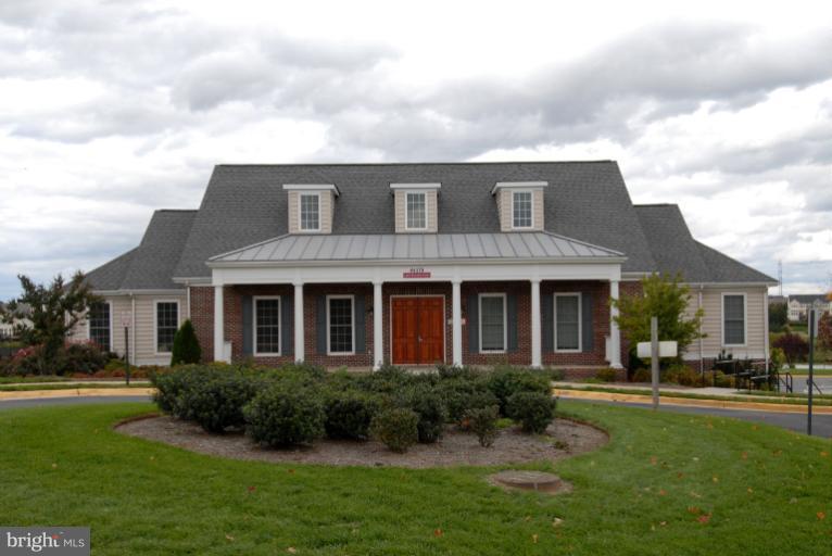 44106 Rising Sun Terrace Ashburn, VA 20147 - Photo 14 of 30 Community