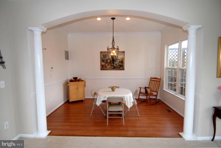 44106 Rising Sun Terrace Ashburn, VA 20147 - Photo 25 of 30 Dining Room