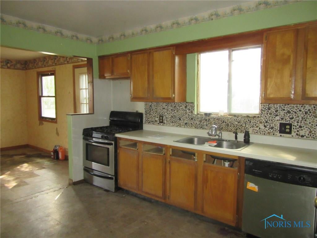 8237 Rudolph Road Rudolph, OH 43462 - Photo 3 of 9 Gallery Image 3