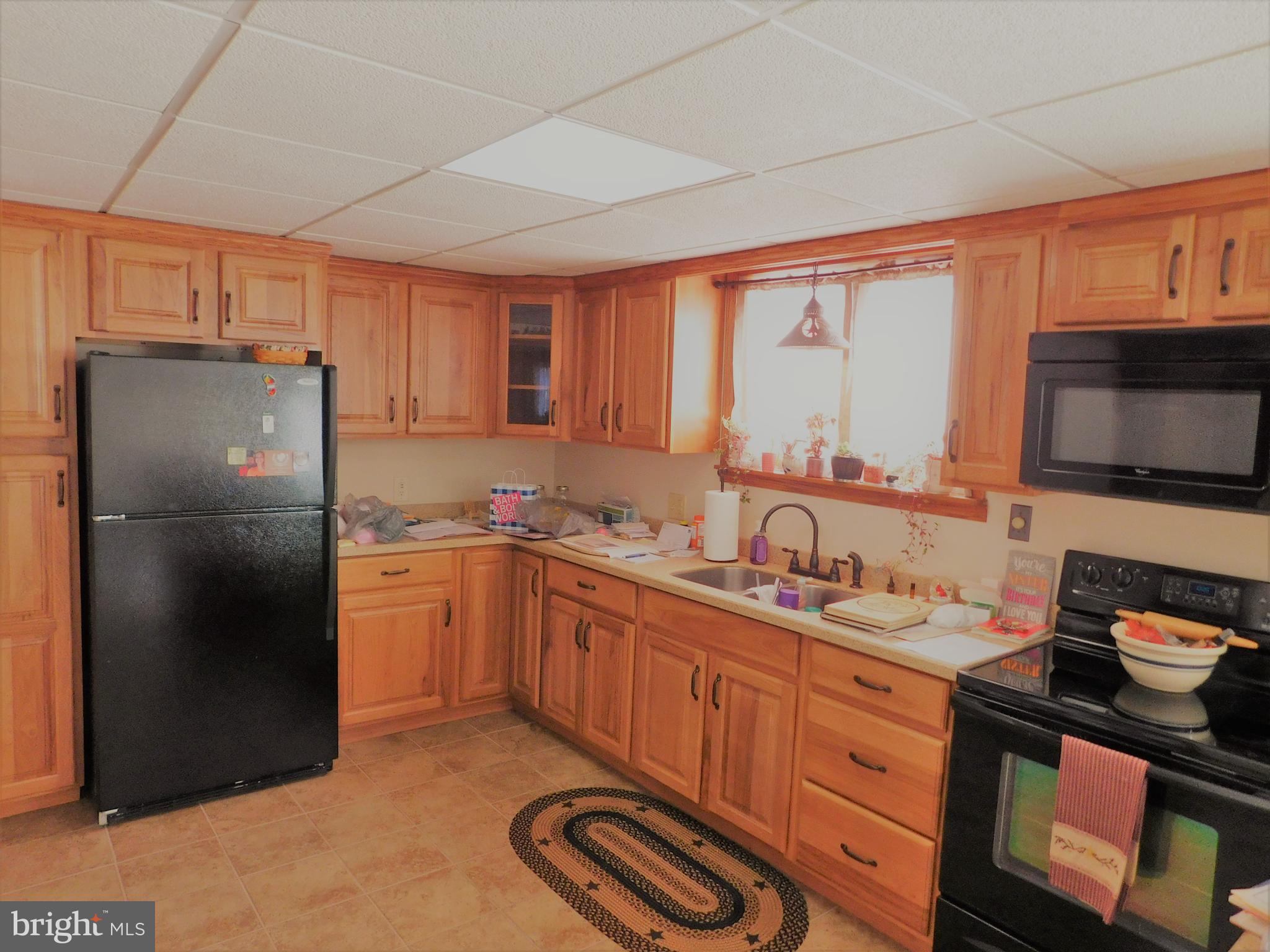 28 East Ruddle Street Coaldale, PA 18218 - Photo 3 of 16