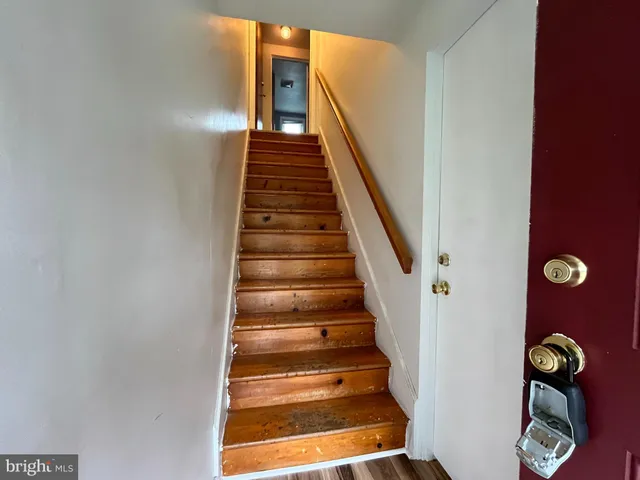 $1,050 | 4113 Rosemont Avenue, Unit A, Camp Hill, PA 17011