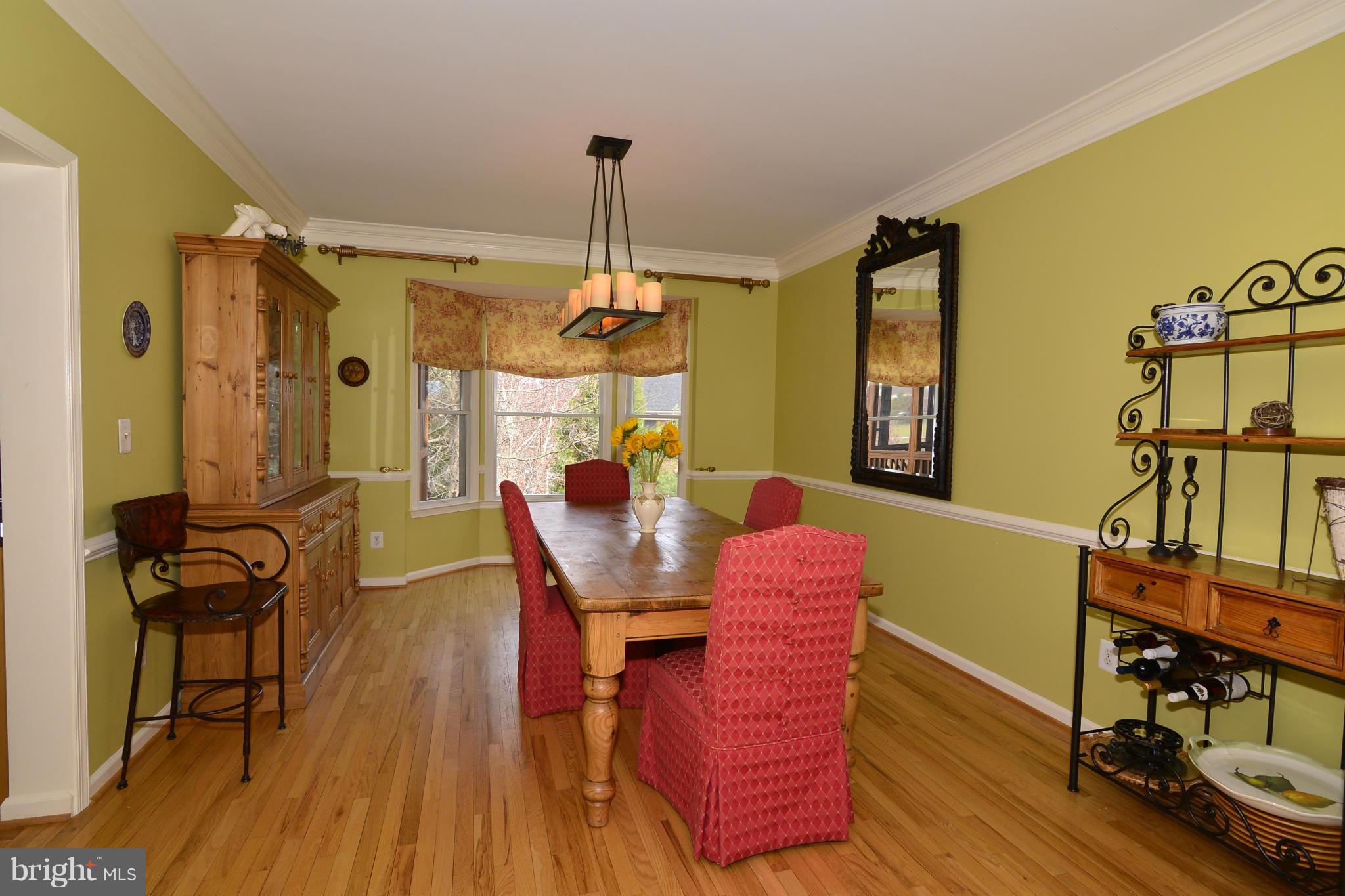 1313 Dasher Lane Reston, VA 20190 - Photo 9 of 28 Dining Room
