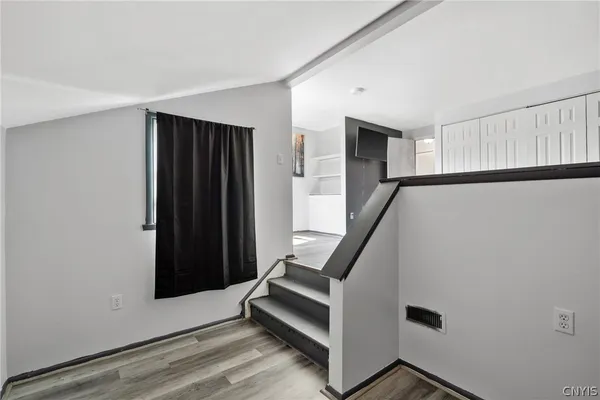 $197,500 | 122 Softwind Circle, Van Buren, NY 13027