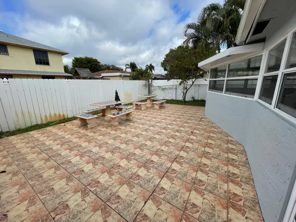 $3,500 | 2601 West Carandis Road, West Palm Beach, FL 33406