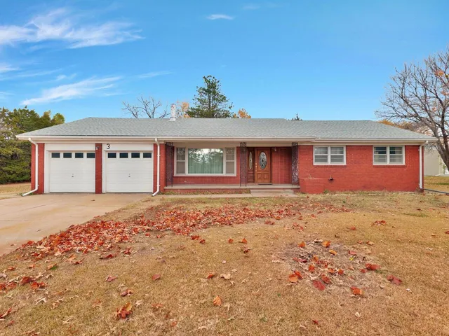 $224,999 | 3 Elm Drive, Augusta, KS 67010