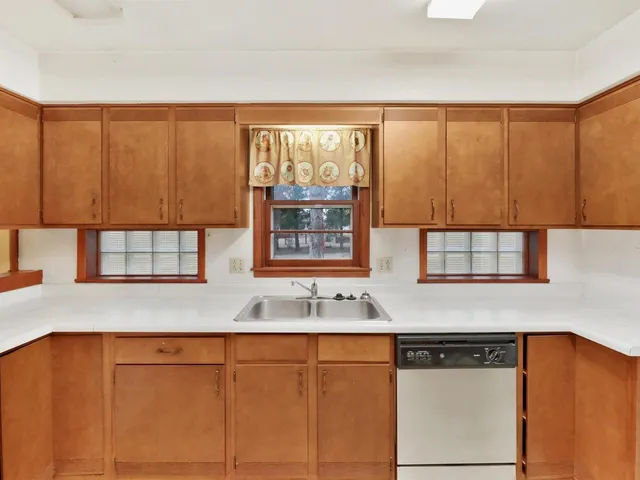 $224,999 | 3 Elm Drive, Augusta, KS 67010