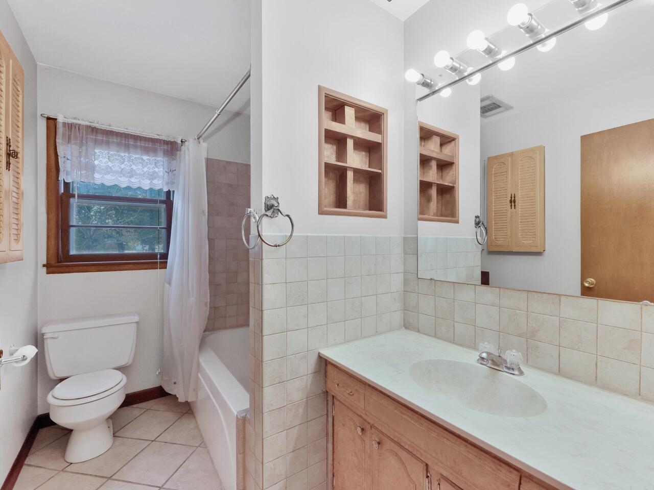 3 Elm Drive Augusta, KS 67010 - Photo 23 of 36