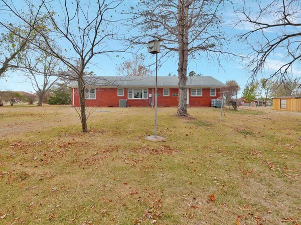 $224,999 | 3 Elm Drive, Augusta, KS 67010