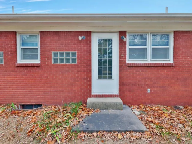 $224,999 | 3 Elm Drive, Augusta, KS 67010