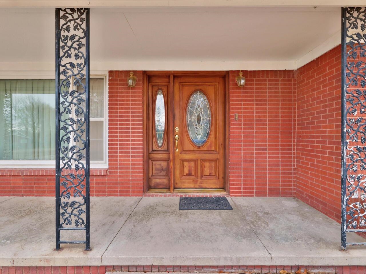 3 Elm Drive Augusta, KS 67010 - Photo 4 of 36