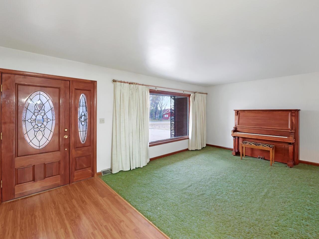 3 Elm Drive Augusta, KS 67010 - Photo 8 of 36