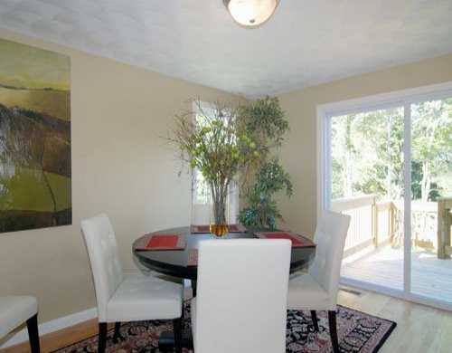 186 Jefferson Road, Unit 186 Burrillville, RI 02830 - Photo 5 of 8 Dining Room.