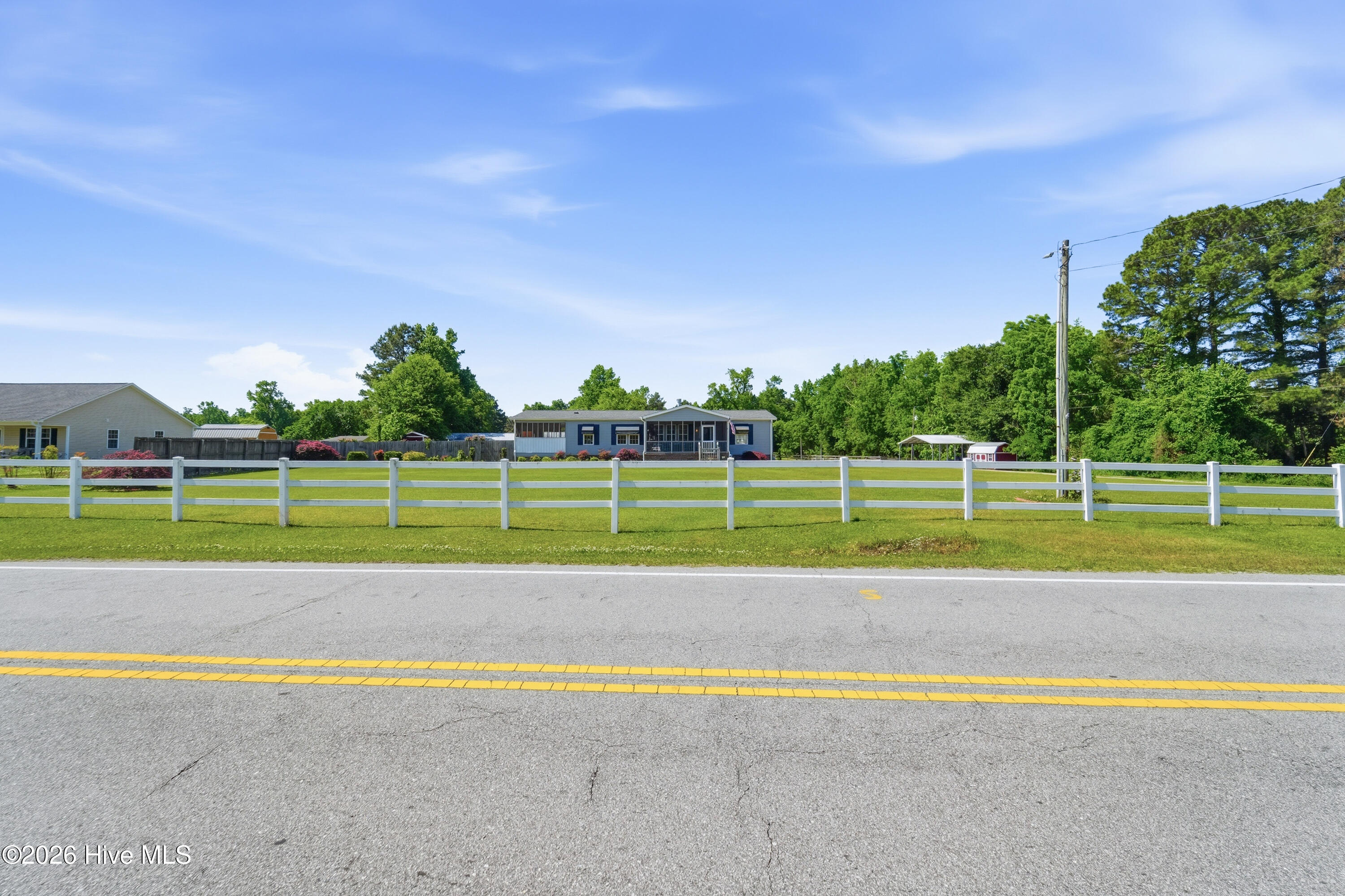 545 Koonce Fork Road Richlands, NC 28574 - Photo 2 of 65 DSC04125