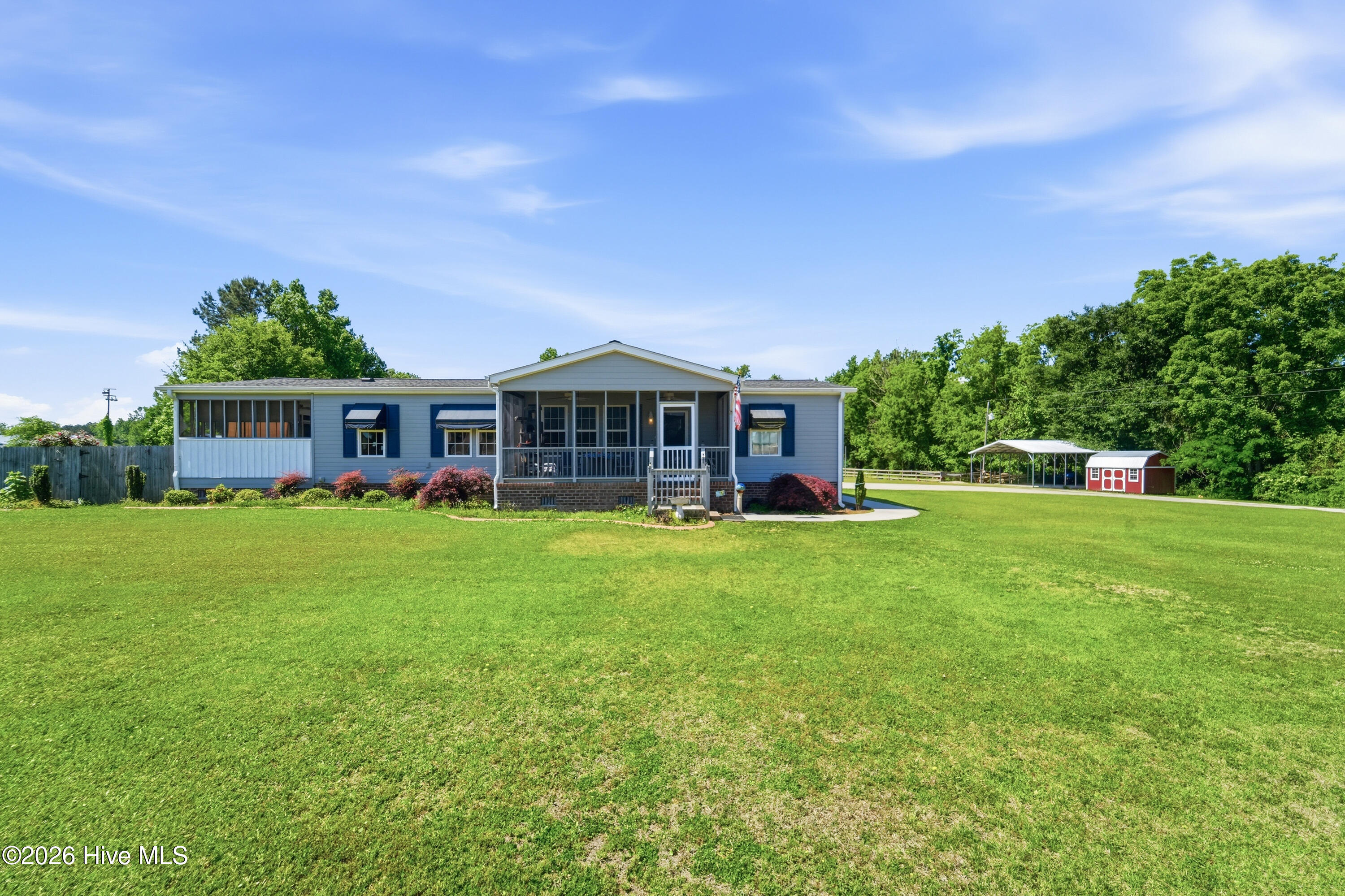 545 Koonce Fork Road Richlands, NC 28574 - Photo 5 of 65 DSC04145