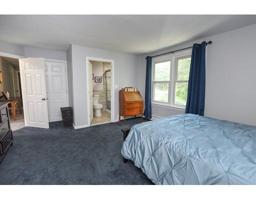 5 Groveland Bridge Road Haverhill, MA 01830 - Photo 14 of 39 Gallery Image 14