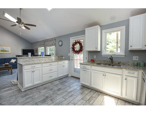 5 Groveland Bridge Road Haverhill, MA 01830 - Photo 5 of 39 Gallery Image 5