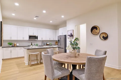 $1,179,000 | 793 Michael Ct Vista, Vista, CA 92081