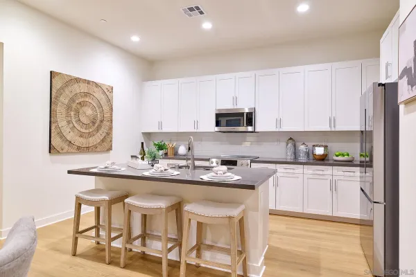 $1,199,000 | 793 Michael Ct Vista, Vista, CA 92081