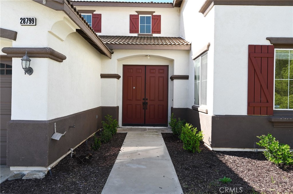 28799 First Star Court Menifee, CA 92584 - Photo 3 of 70