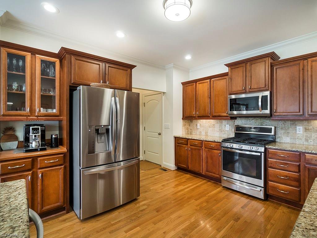 5727 Mabe Drive Oak Ridge, NC 27310 - Photo 10 of 30