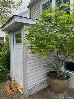 $2,300 | 111 Judd Street, Fairfield, CT 06824