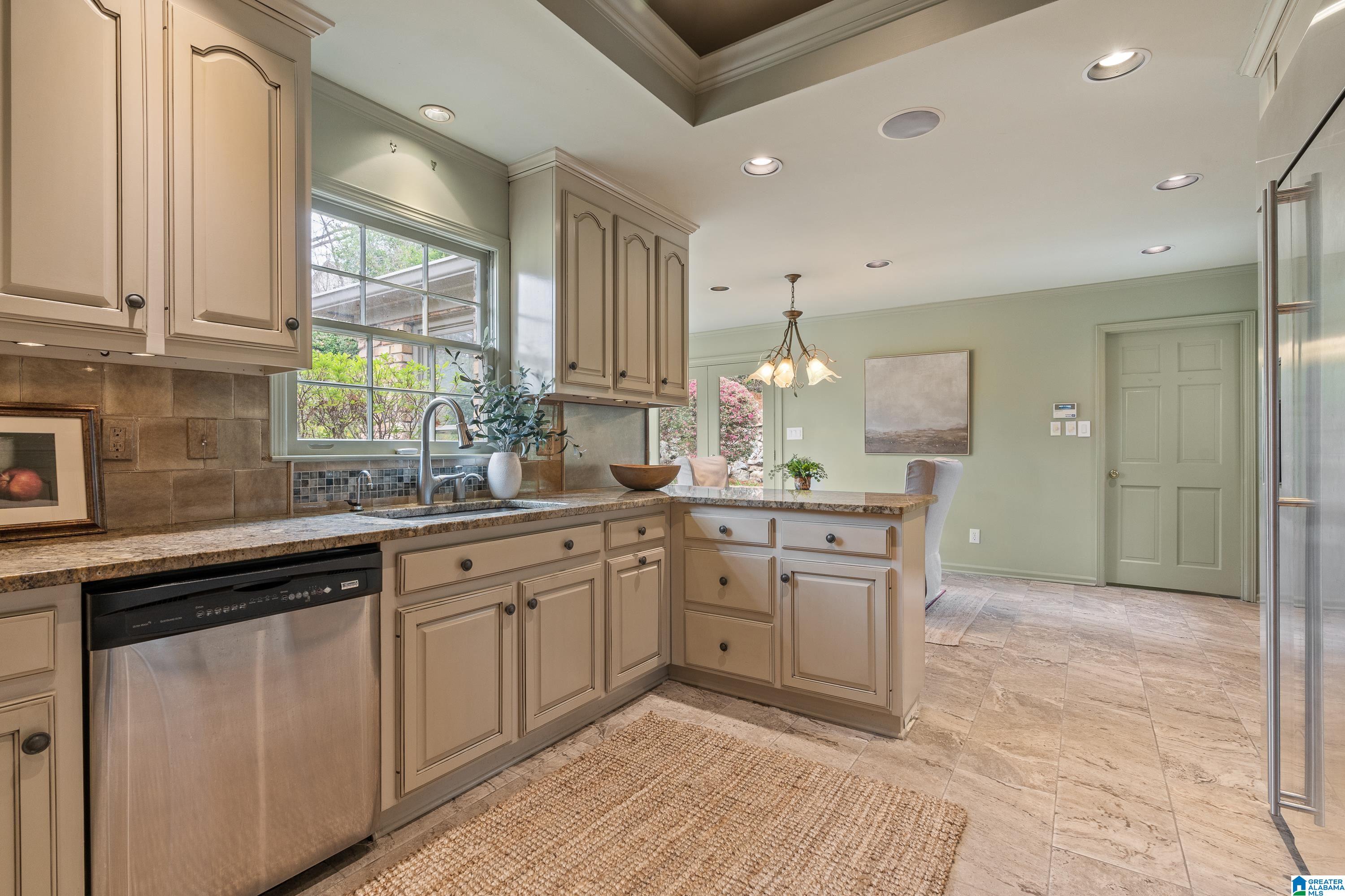3540 Spring Valley Court Birmingham, AL 35223 - Photo 16 of 65