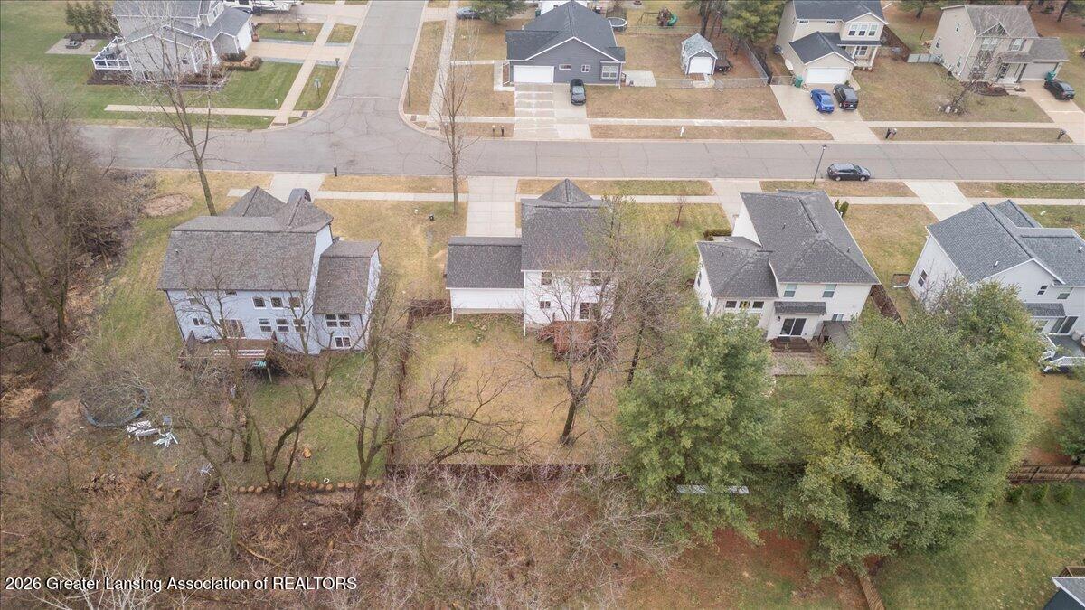 806 Starlight Way Perry, MI 48872 - Photo 40 of 43 23-Media Jett - 06