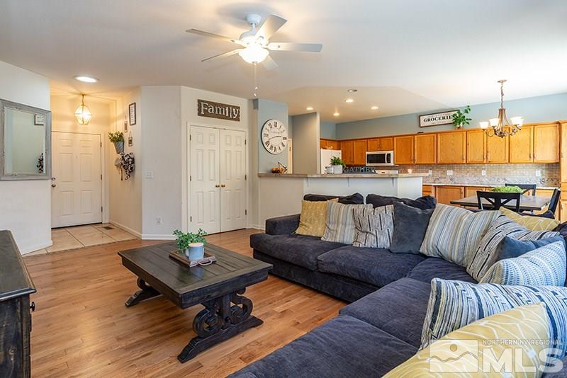 9730 Drybrush Court Reno, NV 89506 - Photo 4 of 16 Photo 4