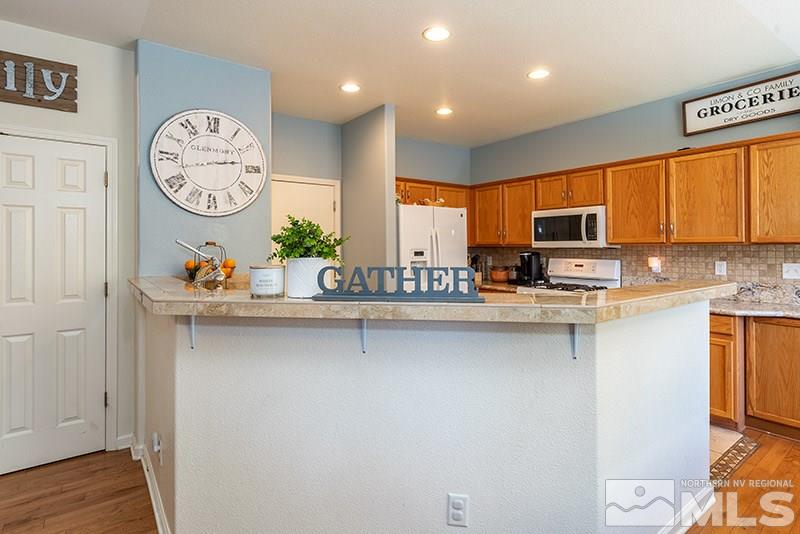 9730 Drybrush Court Reno, NV 89506 - Photo 6 of 16 Photo 6