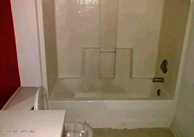 10550 Baymeadows Road, Unit 122 Jacksonville, FL 32256 - Photo 9 of 15 Bath 2