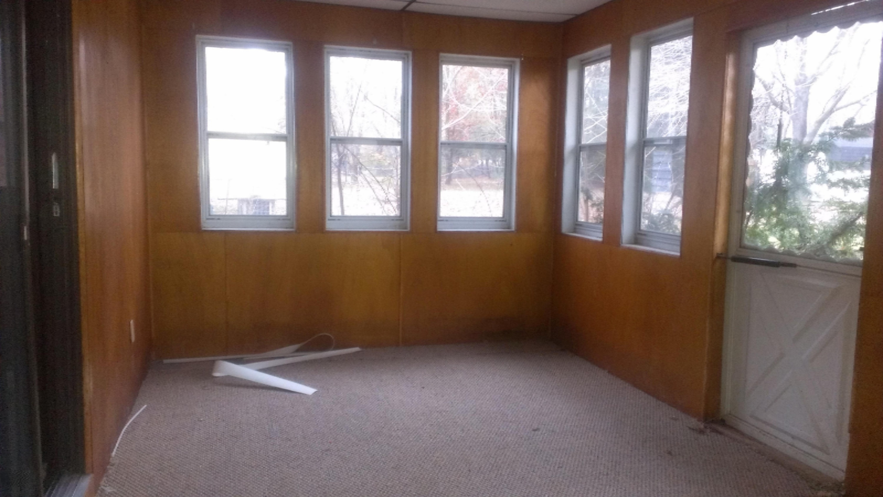 3344 George Street Muskegon, MI 49444 - Photo 8 of 16 8 3 Season Room