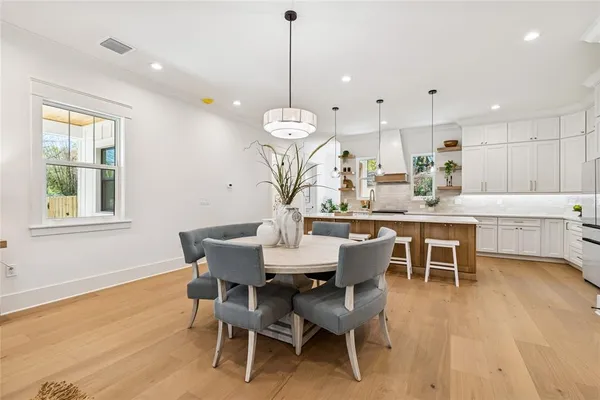 $775,000 | 1709 East Henry Avenue, Tampa, FL 33610