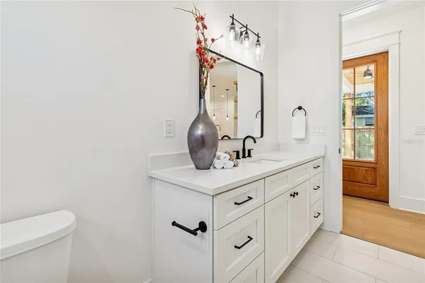 $775,000 | 1709 East Henry Avenue, Tampa, FL 33610